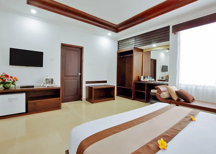 Dewi Sri Hotel 3*