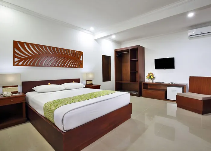 Dewi Sri Hotel 3*